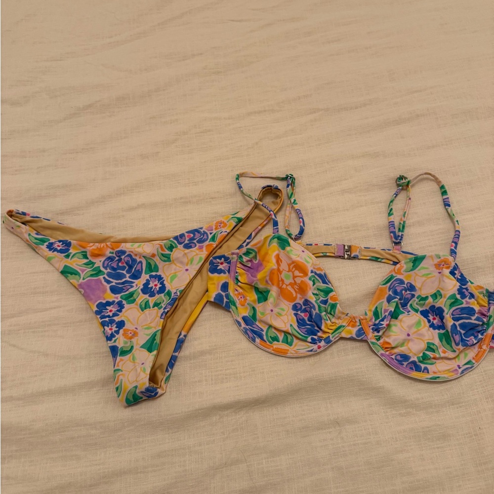 Princess Polly floral bikini set